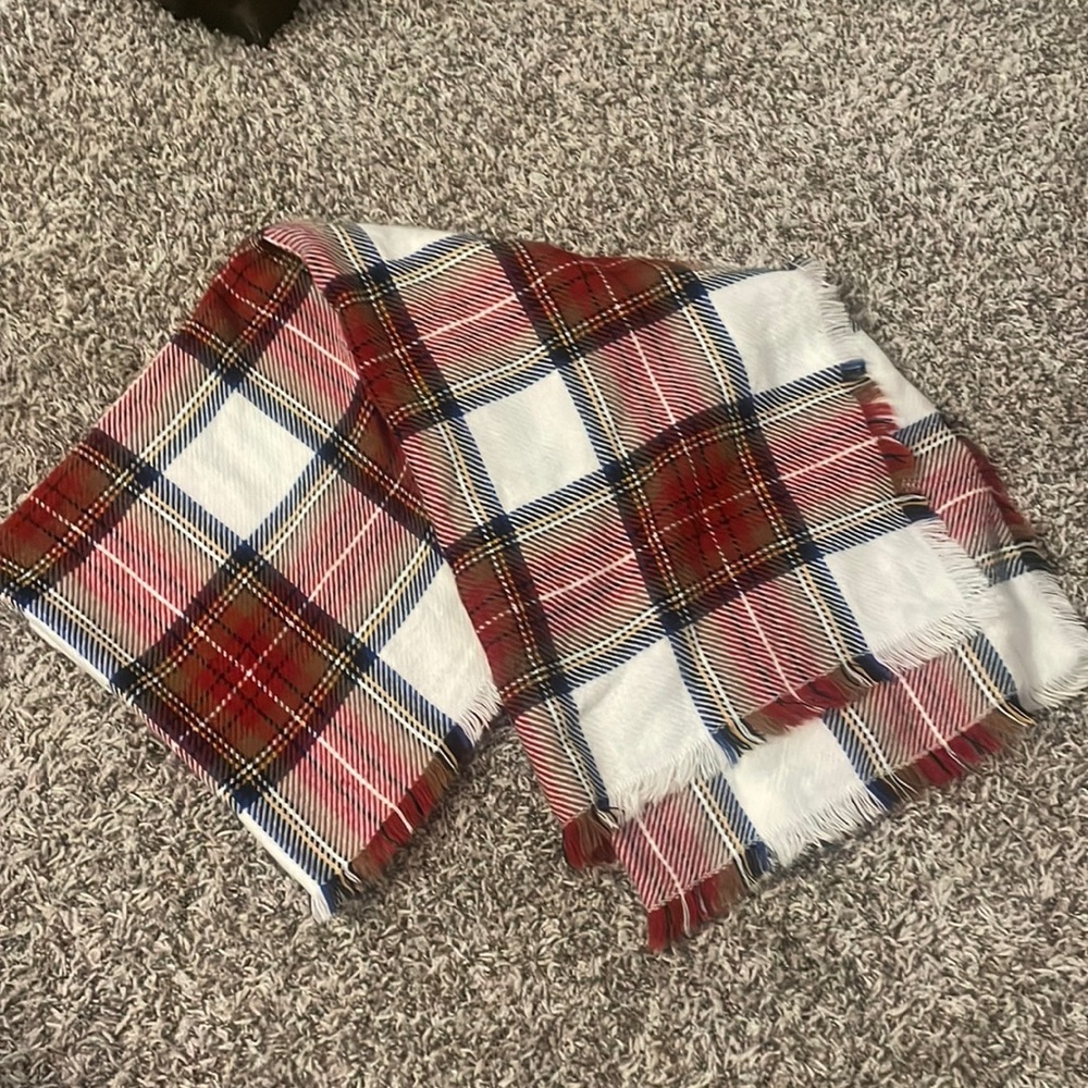Merona Rectangular Scarf 🧣🍊🍁